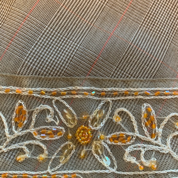 Beautiful BEADED Bebe Skirt - Picture 11 of 11